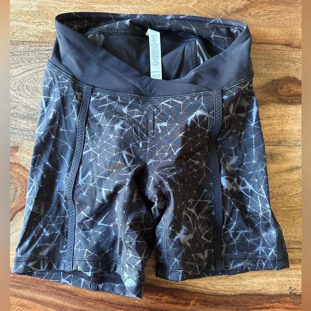 Lulu cycling shorts